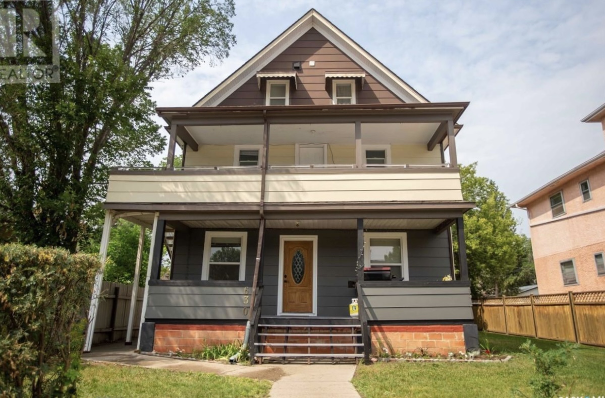 630 Athabasca Street West - C