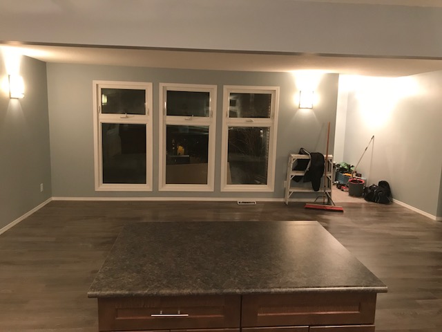 515 Lake Crescent