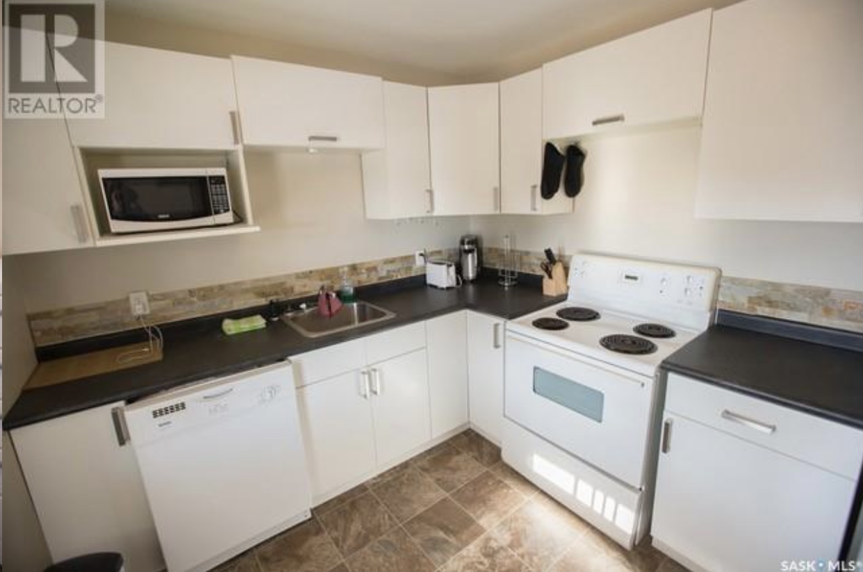 630 Athabasca Street West - B