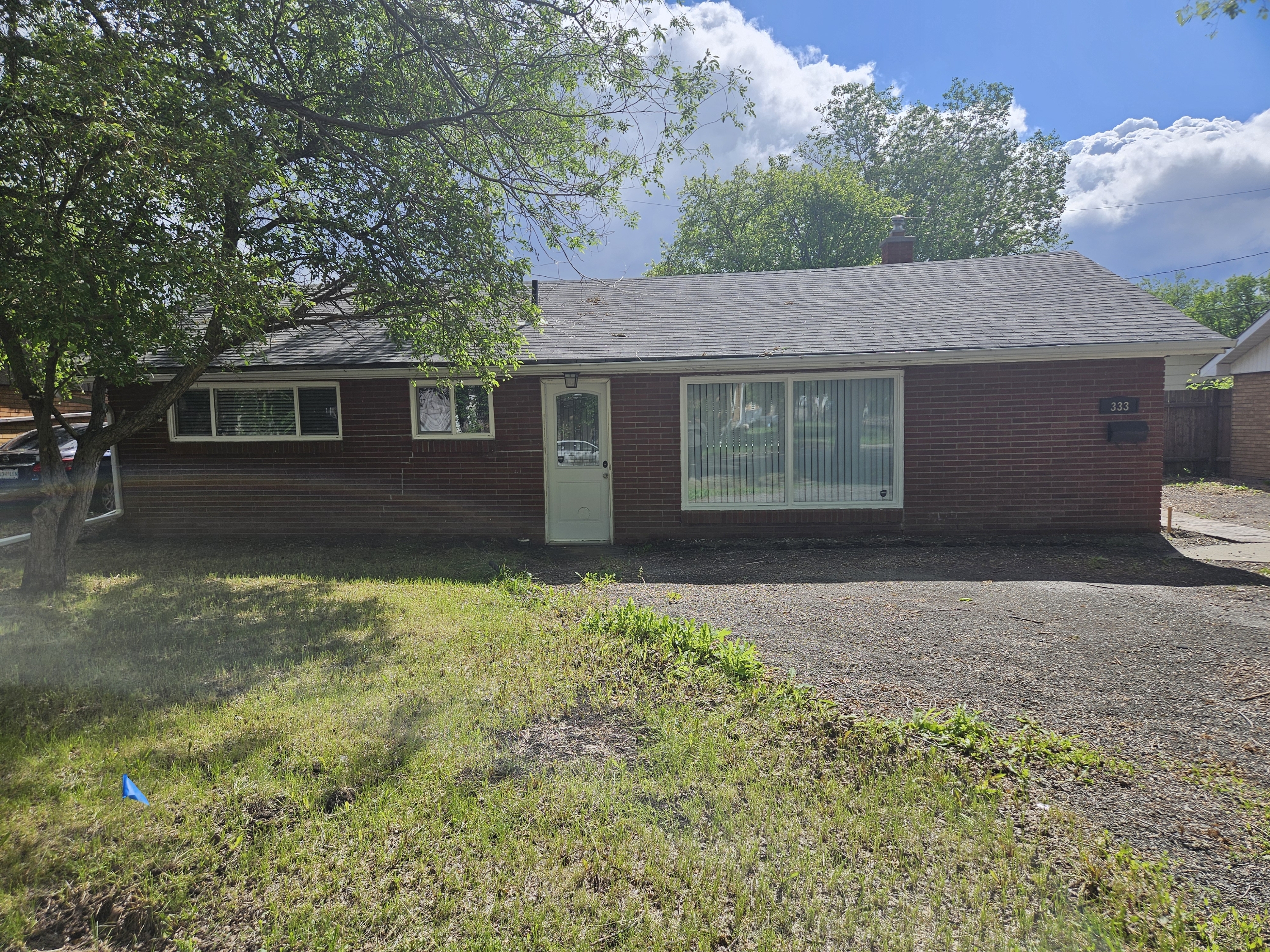 333 Elphinstone Street